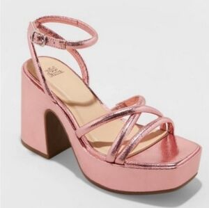 Brand New Wild Fable *Astro* Pink Metallic Women's Platform Sandals. With Box.